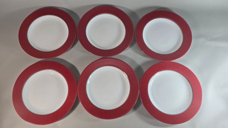 Till Salu: Sex Vita Opalinglas / Mjölkglas från Arcoroc Arcopal France