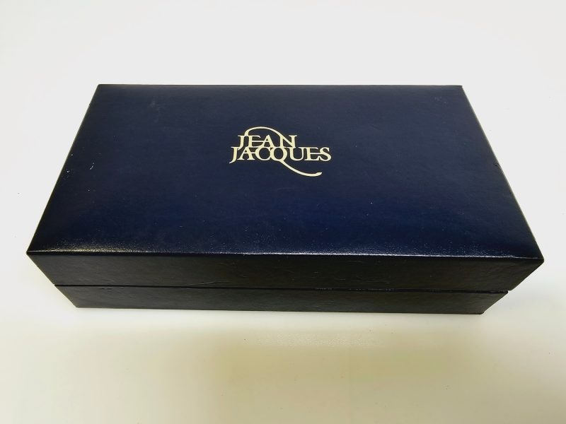 Elegant armbandsur från Jean Jacques – klassisk design med utbytbara ramar
