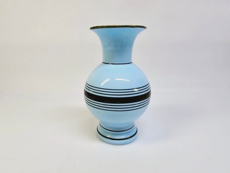 Elegant Glasvas från 1930-talet Möjligtvis av Johan Pugner, Hovmantorps