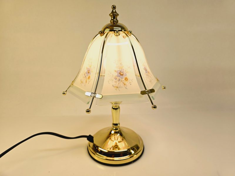 Vacker bordslampa från Linea KF Sweden