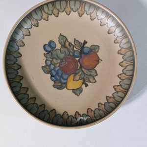 Fat, Imari, Japan, diameter: 24 cm