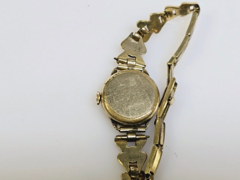 Elegant Vintage Damklocka i Guldplätering – Tidlös Charm
