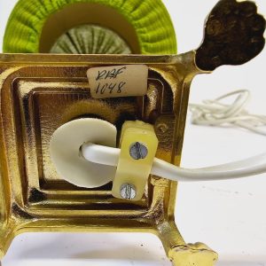 Charmig Bordslampa med Grön Skärm - Retro Elegans