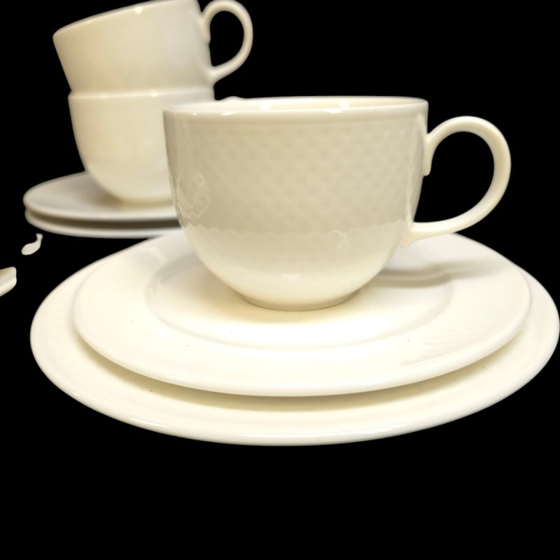 Exklusivt set med 4 koppar och fat från Villeroy & Boch – tidlös elegans
