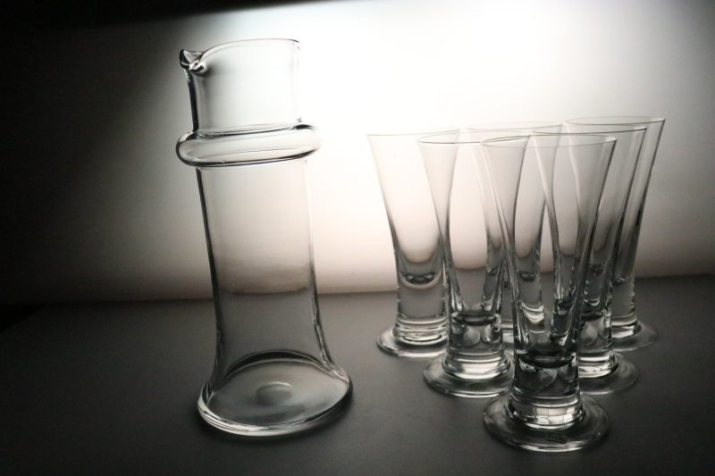 SIGNE PERSSON-MELIN, Boda, "Sangria", 6 st glas på fot, 1 tillbringare