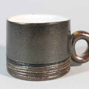 Mugg i lergods, Andersson & Johansson Höganäs,  D8cm H11,5cm