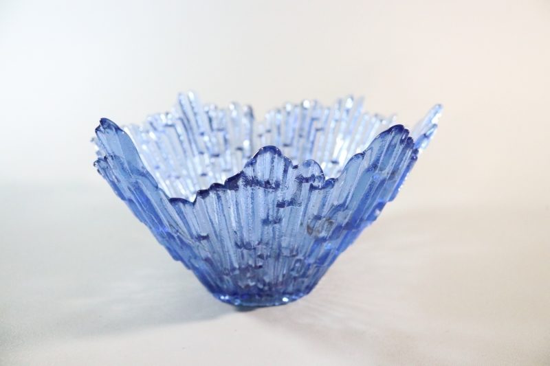 GLASSKÅL. troligen Istappsskål,  Snapphane Glasbruk 23cm