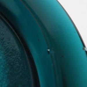 Vackert grönt glas fat motiv häst