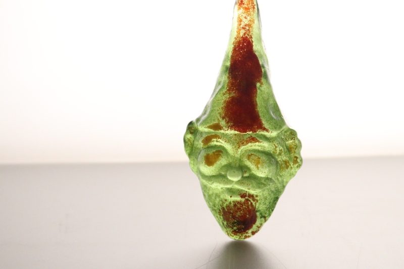Konstglas, Kjell Engman (f. 1946), Tomte, Kosta Boda, höjd: 17 cm
