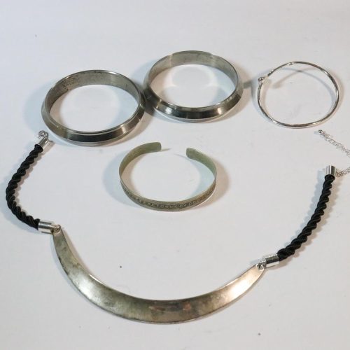 bijouterier, 5 delar, halsband och armband