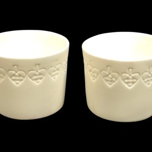 Charmig Staffordshire Gris-Kanna med Vintage Design