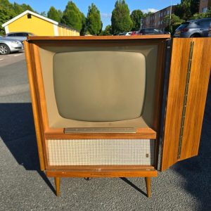 TV-Möbel, Grundig
