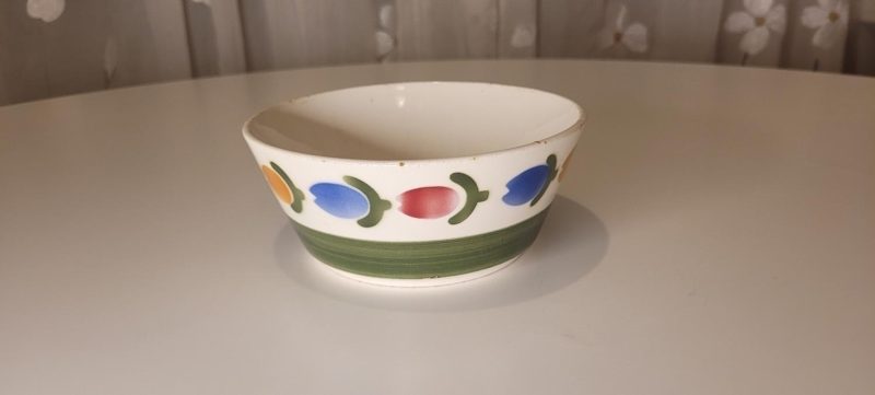 Keramikskål, tulpaner