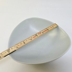 Elegant Höganäs-skål – Stilren och Tidlös Design