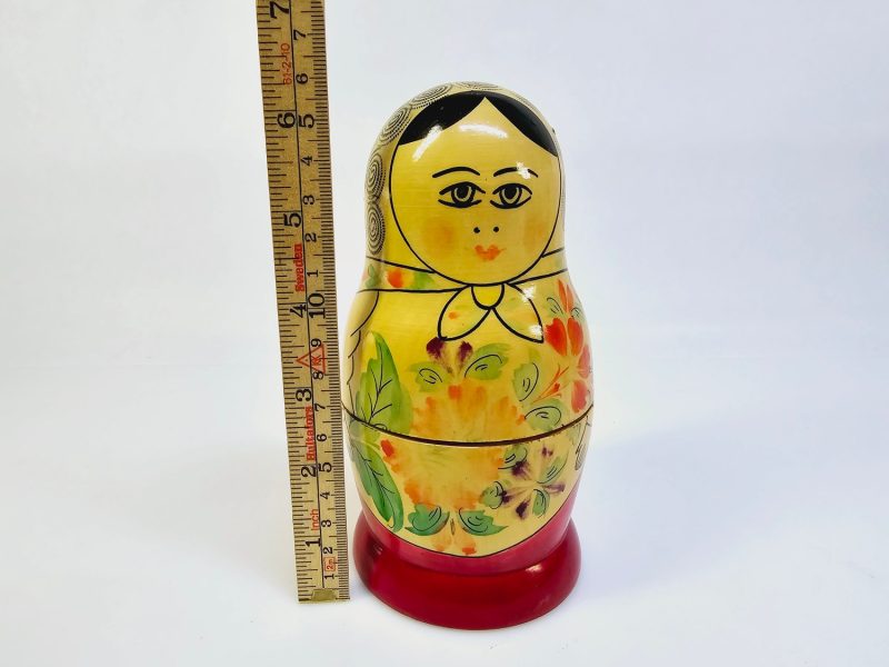 Charmig Matryoshka-docka – Handmålat Set med 6 Dockor