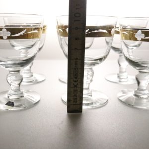 6st glas med guldfärgad dekor, Kosta