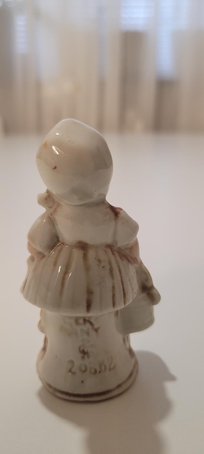 Figurin, flicka, 8cm