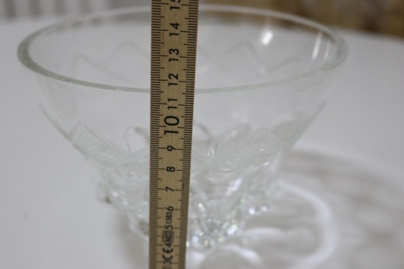 Skål, signerad - Diameter 17cm