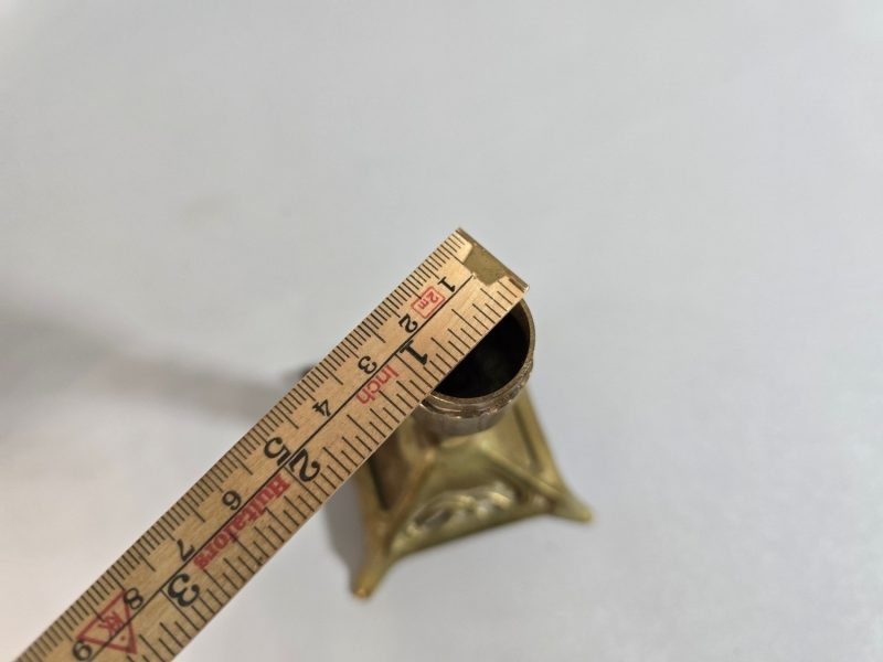 LJUSSTAKE, mässing, Lejonhuvud på foten, 13cm hög
