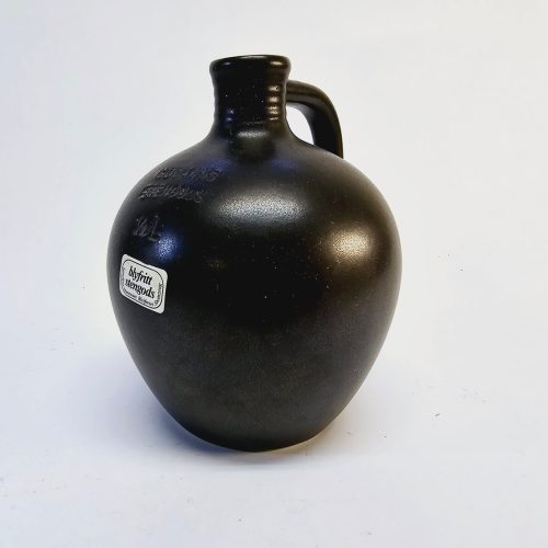 Höganäs Stengodskrus – Klassisk Svensk Design med VDN S555 Märkning