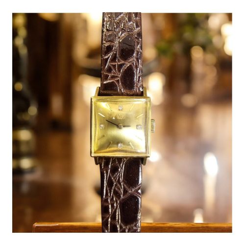 Exklusiv Omega Vintageklocka i 18K Guld – Stilren Elegans från 1968
