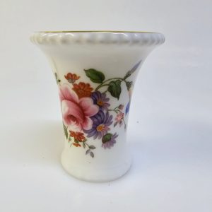 Exklusiv Royal Crown Derby vas i originalförpackning