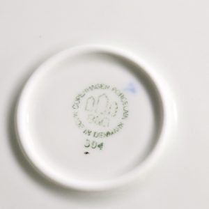 Elegant serveringsfat från Copenhagen Porcelain – Tidlös dansk design