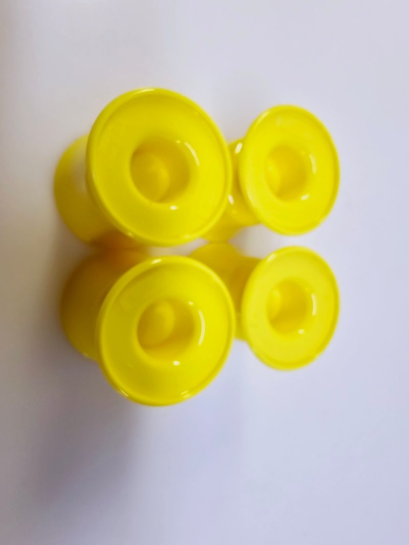 Retro Äggkoppar i Solgul Design – Forse Gnista