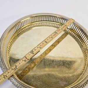 Elegant Bricka – 24k Guldplätering, 24 cm