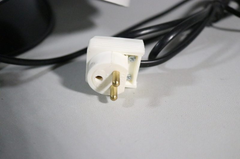 Kökslampa, industriell design, gjord av metall och glas "OTTAVA"