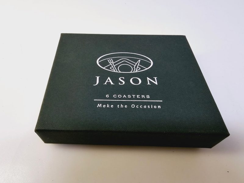 Fånga elegansen i din dukning med Jason "Fresh Fruit" glasunderlägg!
