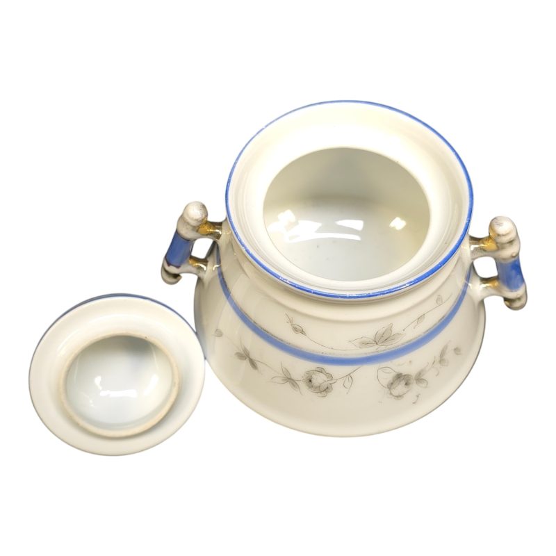 Elegant antik burk i porslin från Carl Tielsch (13 cm)