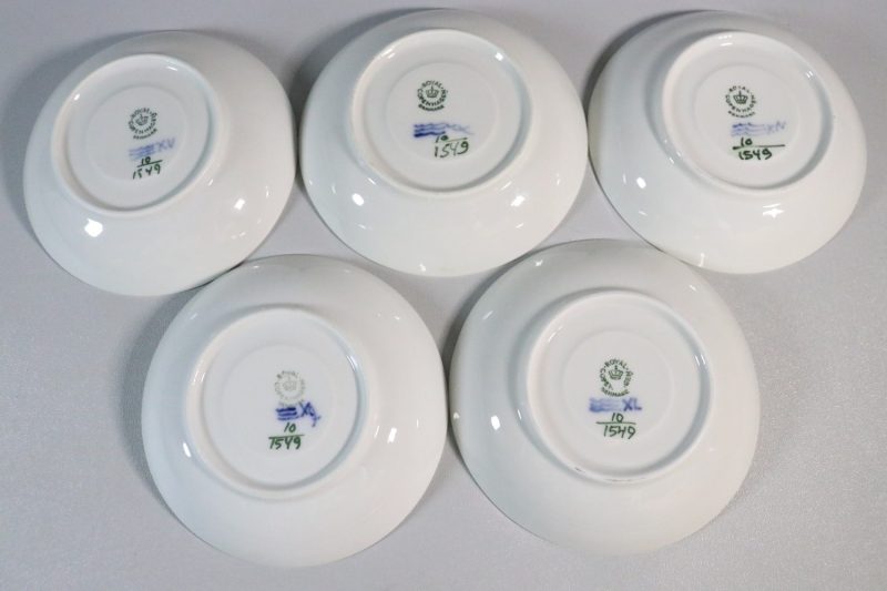 BLÅ BLOMSTER KAFFEFAT - ROYAL COPENHAGE - KUNGLIG DANSK 10/1549 5 DELAR