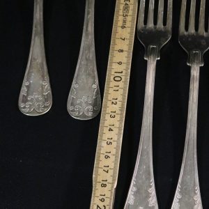 Elegant Bestickset i Nysilver – 11 Gafflar och 2 Skedar, 21 cm