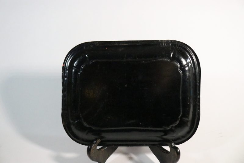 Antik Bricka med Gulddekor - 20 cm bred