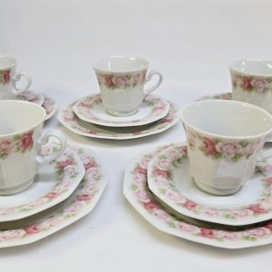 Charmig kaffeservis "Rosa Symphonia" från Svaneholm, 15 delar