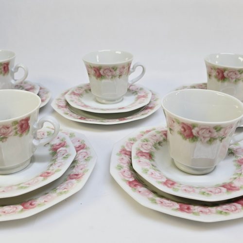 Charmig kaffeservis "Rosa Symphonia" från Svaneholm, 15 delar