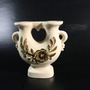 Dubbel Ljusstake från Guldkroken – Unik Design med Blomdekor
