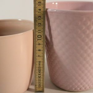2st krukor, rosa