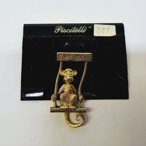 Vintage Piscitelli Brosch – Lekfull Design med Apa på Gunga