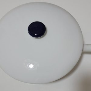 Lyngby Danild Harlekin "Blå Flamme", gryta med lock