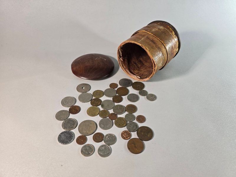 Näverskål,Lockask,Näverask,Träask med utländska mynt