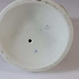 FIGURIN, porslin, Fiskargumma,
