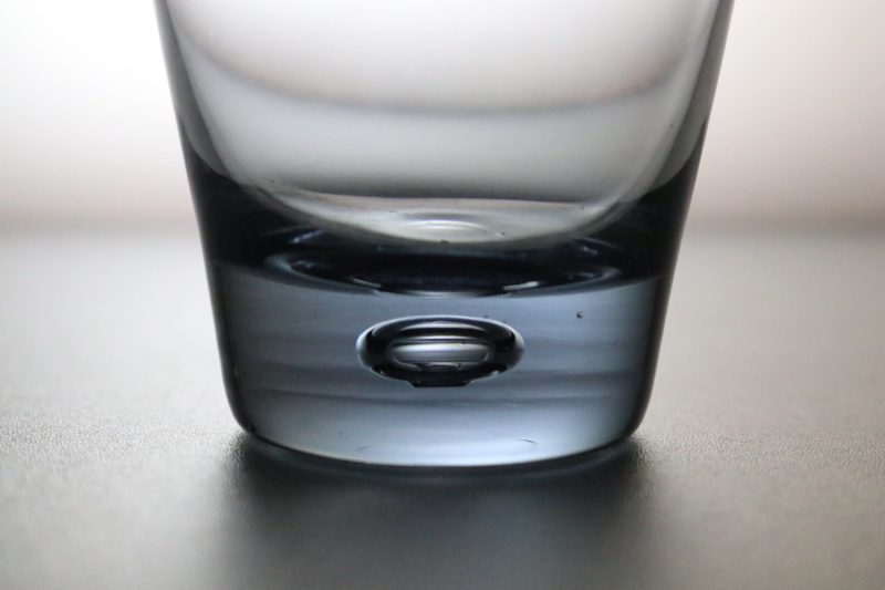 Elegant Glas Tumbler – 11 cm Hög, Stilren Design