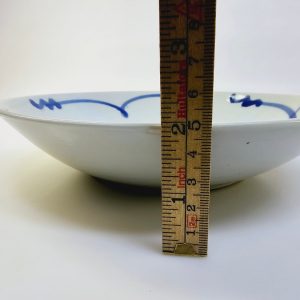 Handmålad skål med fiskmotiv – Japansk stil