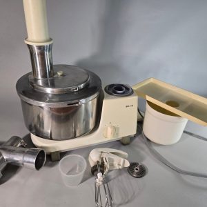 Köks assistent , Bosch Universal
