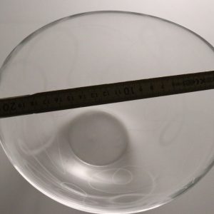 Skål, "Pond Trassel", Orrefors. Längd: 21cm, höjd: 15cm