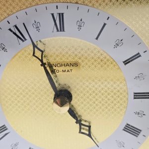 Bordsklocka "Ato-Mat" från Junghans – Elegant 1900-talsdesign