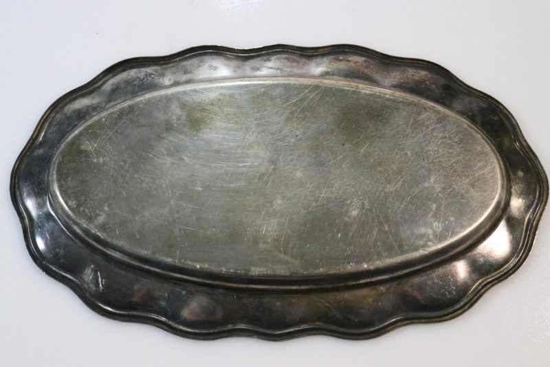 Vacker äldre nysilverbricka, Prima Nysilver, 22,5cm