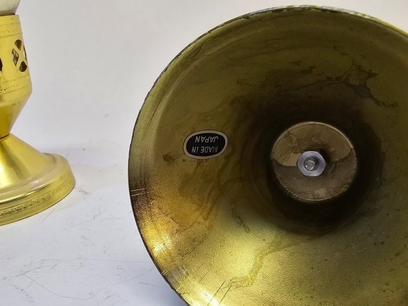 Elegant mässingsuppsättning - Lyktor i vintage stil